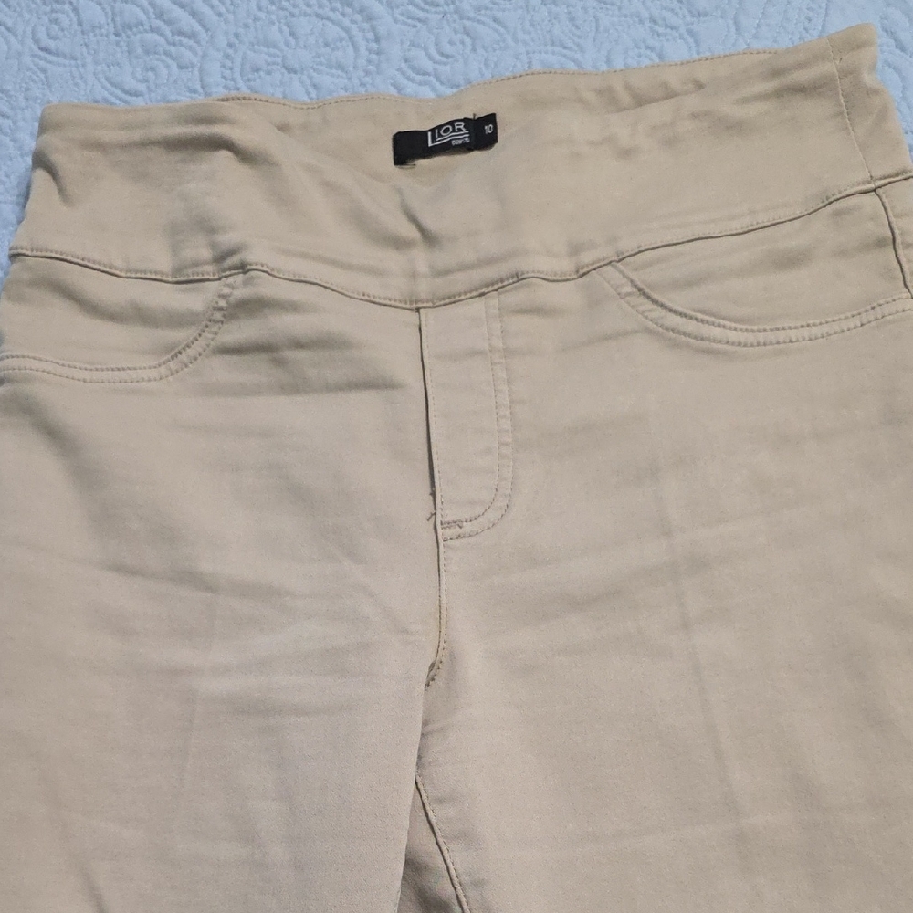 LIOR Women's Tan Jeans